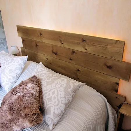 Penzion Le Domaine De L'escadasse Faycelles