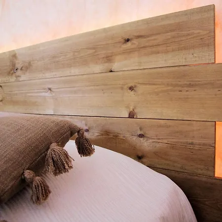 Le Domaine De L'escadasse Penzion 3*