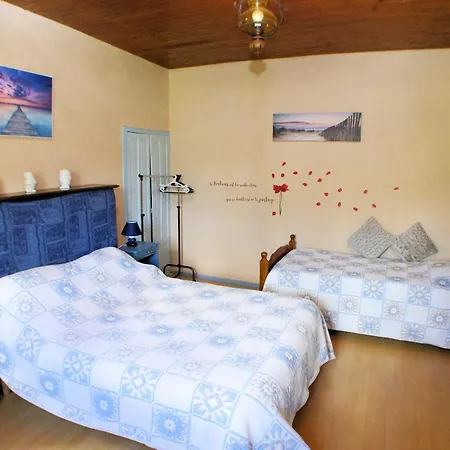 Le Domaine De L'escadasse Penzion