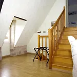 Le Domaine De L'escadasse בית הארחה 3*
