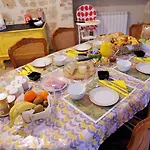 בית הארחה Le Domaine De L'escadasse 3*