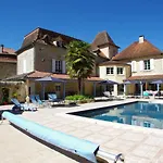 Le Domaine De L'escadasse בית הארחה 3*