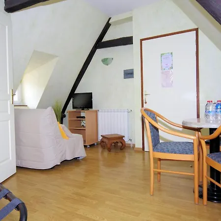 Gasthof Le Domaine De L'escadasse Faycelles