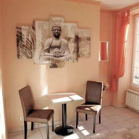 Le Domaine De L'escadasse 3*