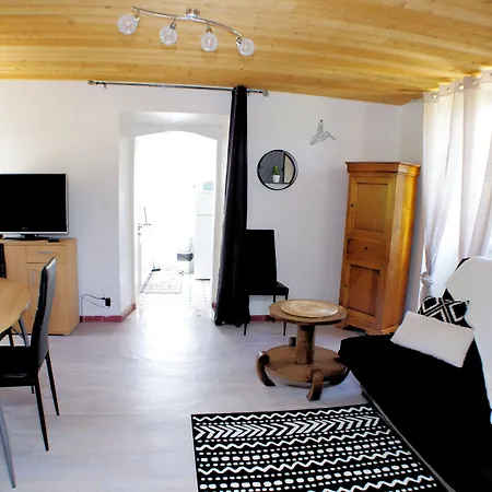 Guest house Le Domaine De L'escadasse 3*